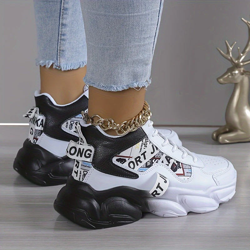 Bequeme, rutschfeste Knöchelsneaker mit Schnürsenkeln Heidi Mode - Image 9