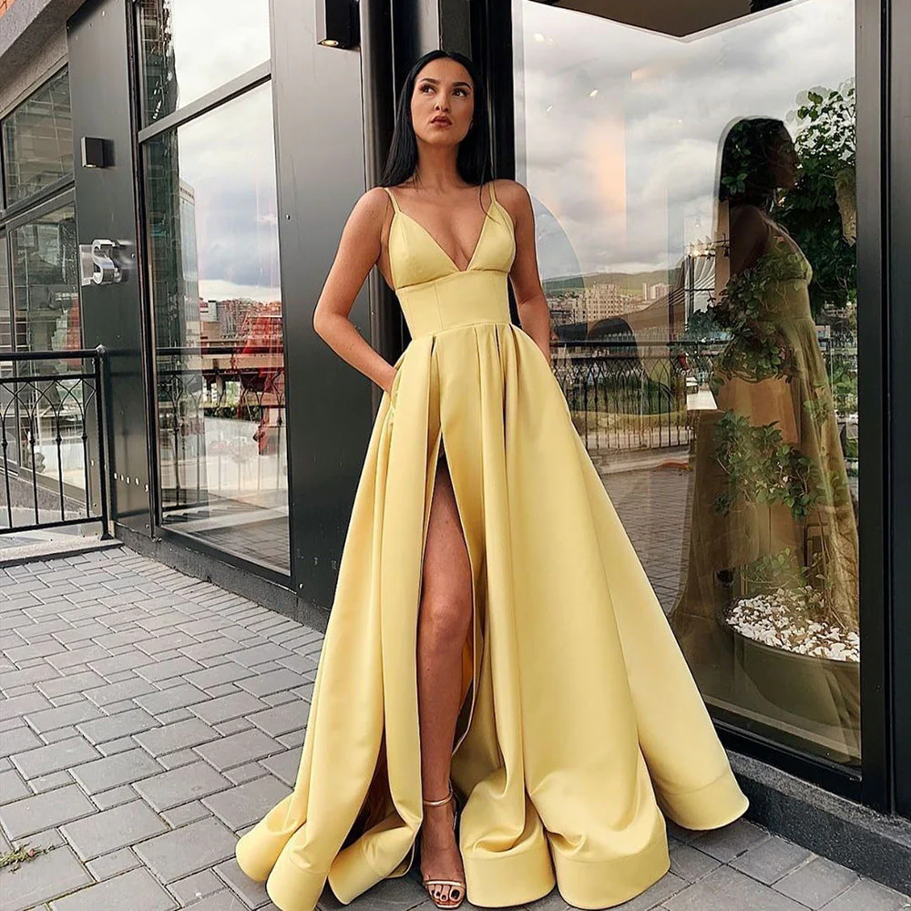 Damen Abendkleid mit Aufregendem Beinschlitz und Elegantem V-Ausschnitt Heidi-Mode - Image 4