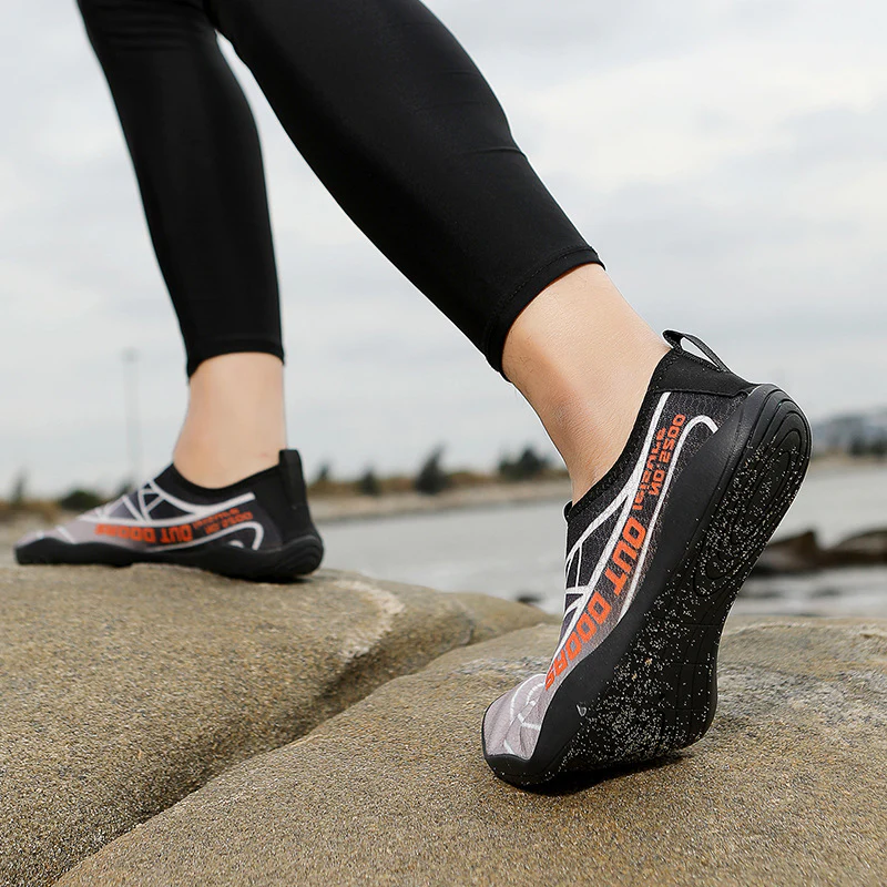 Damen Aqua-Freizeitschuhe mit elastischem Obermaterial und rutschfester Sohle Heidi Mode - Image 2