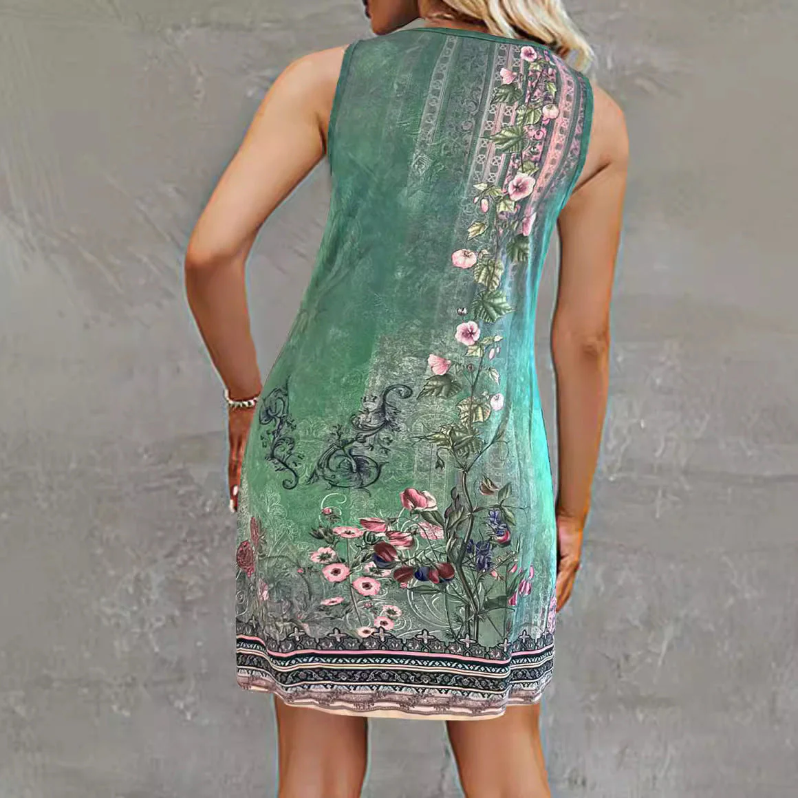 Damen Ärmelloses Sommerkleid mit Floralen Details und Asymmetrischem Saum Heidi-Mode - Image 3