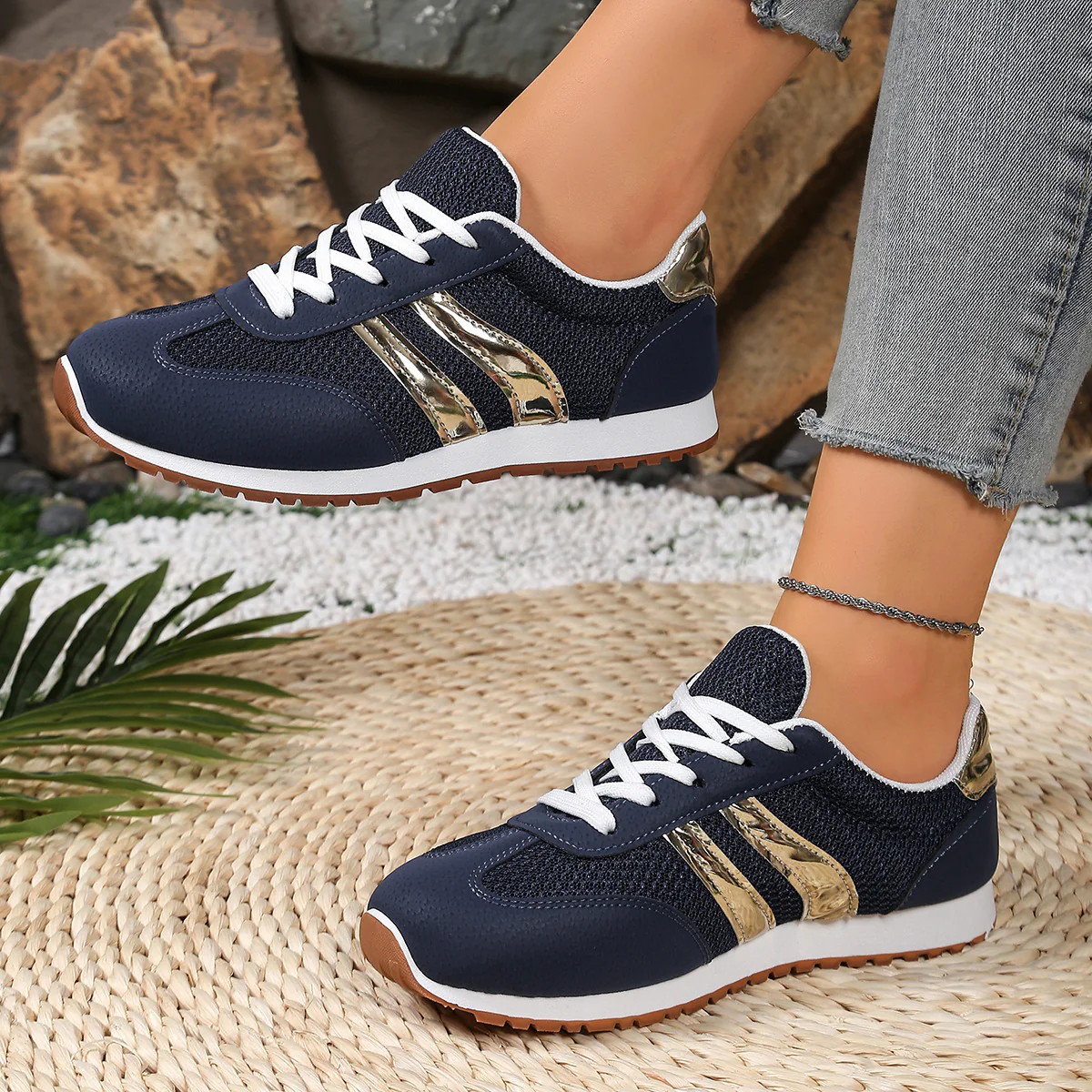 Damen Atmungsaktive Freizeitsneaker mit trendigen Details Heidi Mode