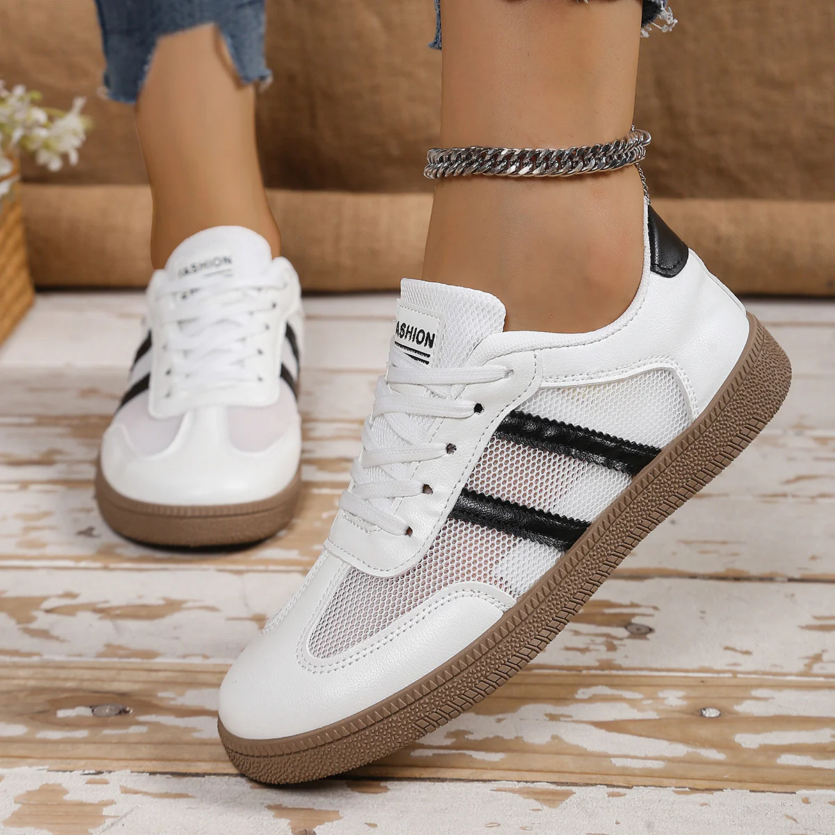 Damen Atmungsaktive Freizeitsneakers mit sportlichem Mesh-Obermaterial und flexiblem Sohlenprofil Heidi Mode - Image 3