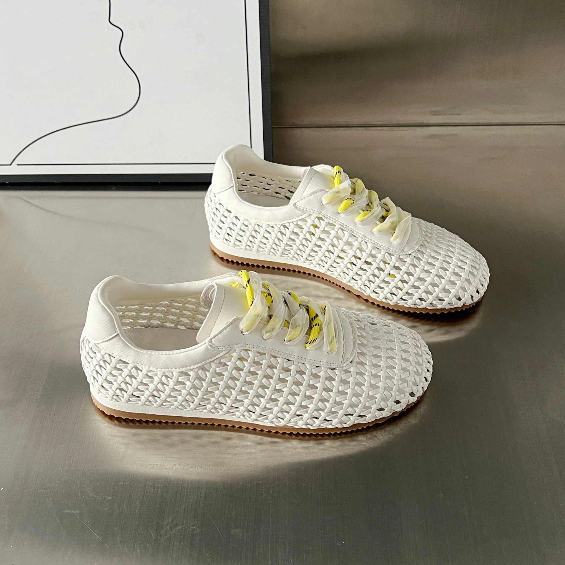 Damen Atmungsaktive Lace-Up Sneakers mit modischem Netzdesign Heidi Mode - Image 5