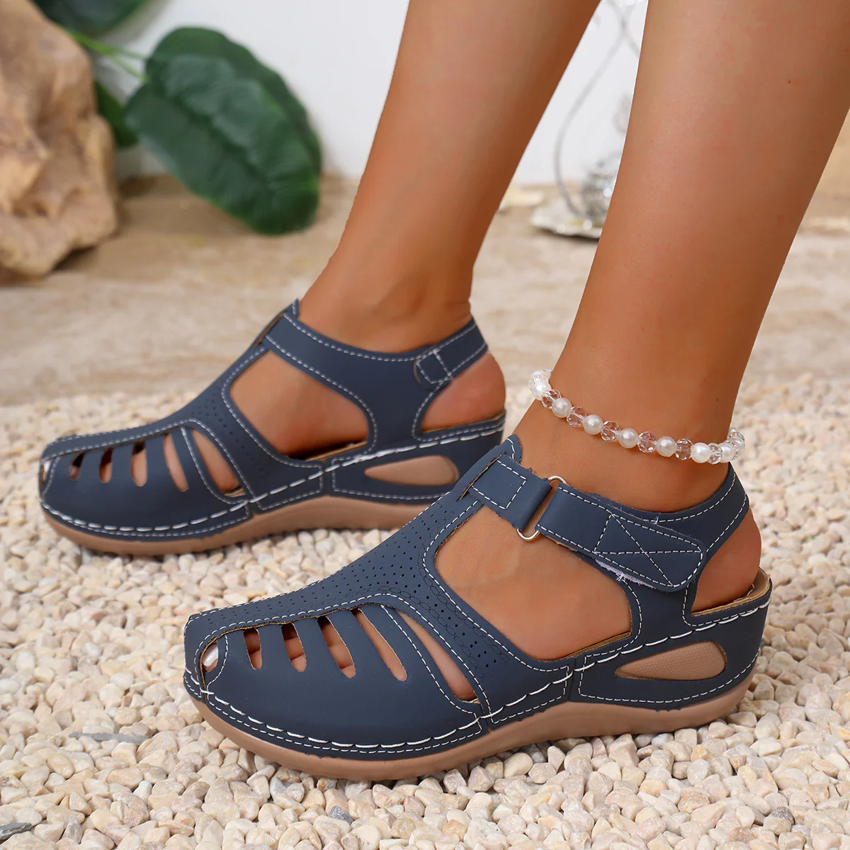 Damen Atmungsaktive Riemensandalen mit verstellbarem Riemendesign und ergonomischem Fußbett Heidi Mode - Image 2