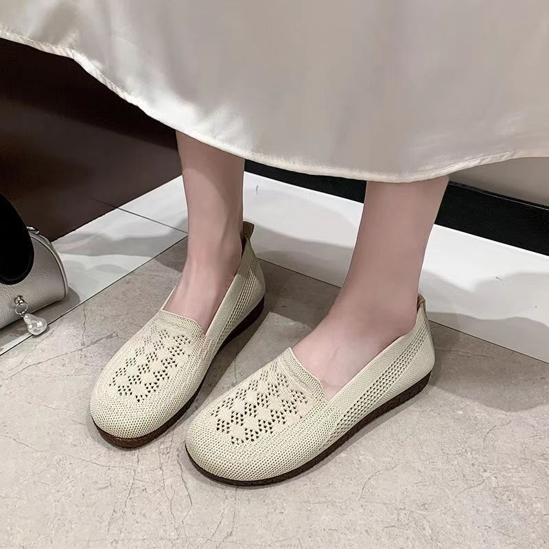 Damen atmungsaktive Slipper mit elastischem Einsatz und dekorativer Häkelstruktur Heidi Mode - Image 4