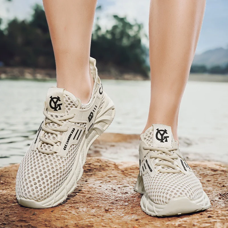 Damen atmungsaktive Sport Sneakers mit innovativer Sohlenstruktur Heidi Mode - Image 4