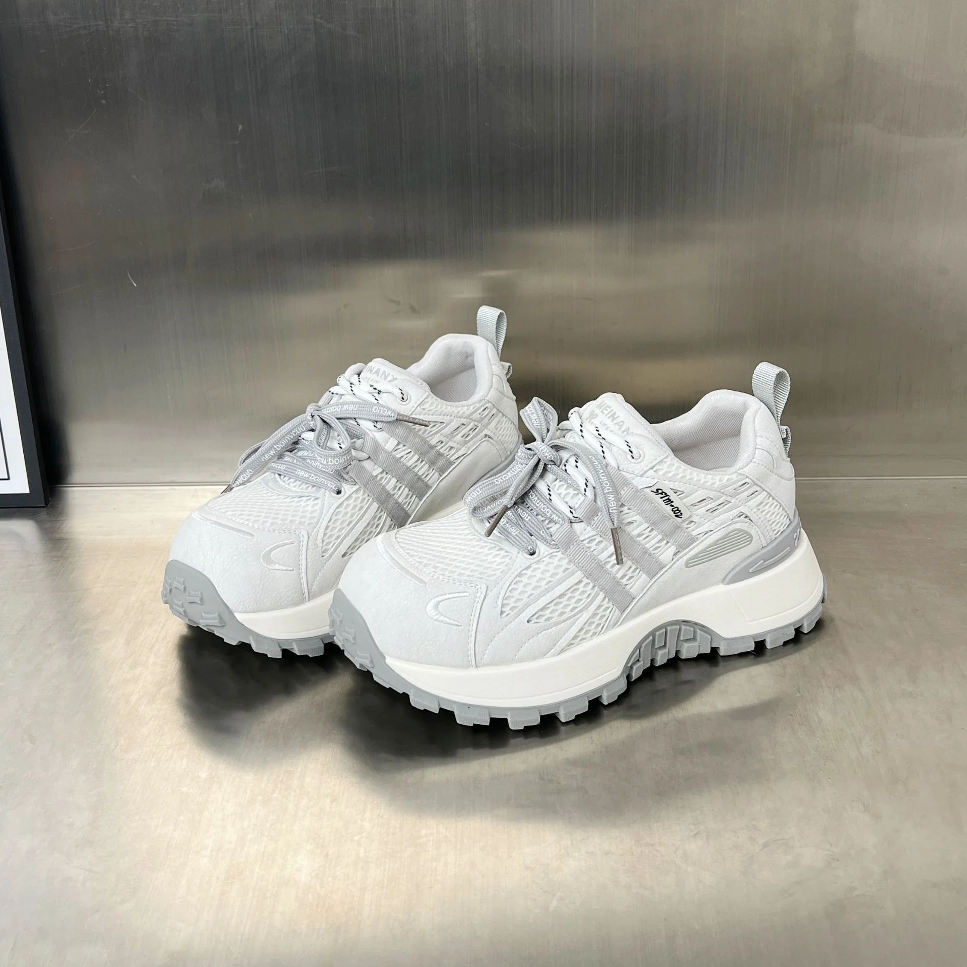 Damen Atmungsaktive Sport Sneakers mit stylischem Design und innovativer Dämpfungstechnologie Heidi Mode - Image 6