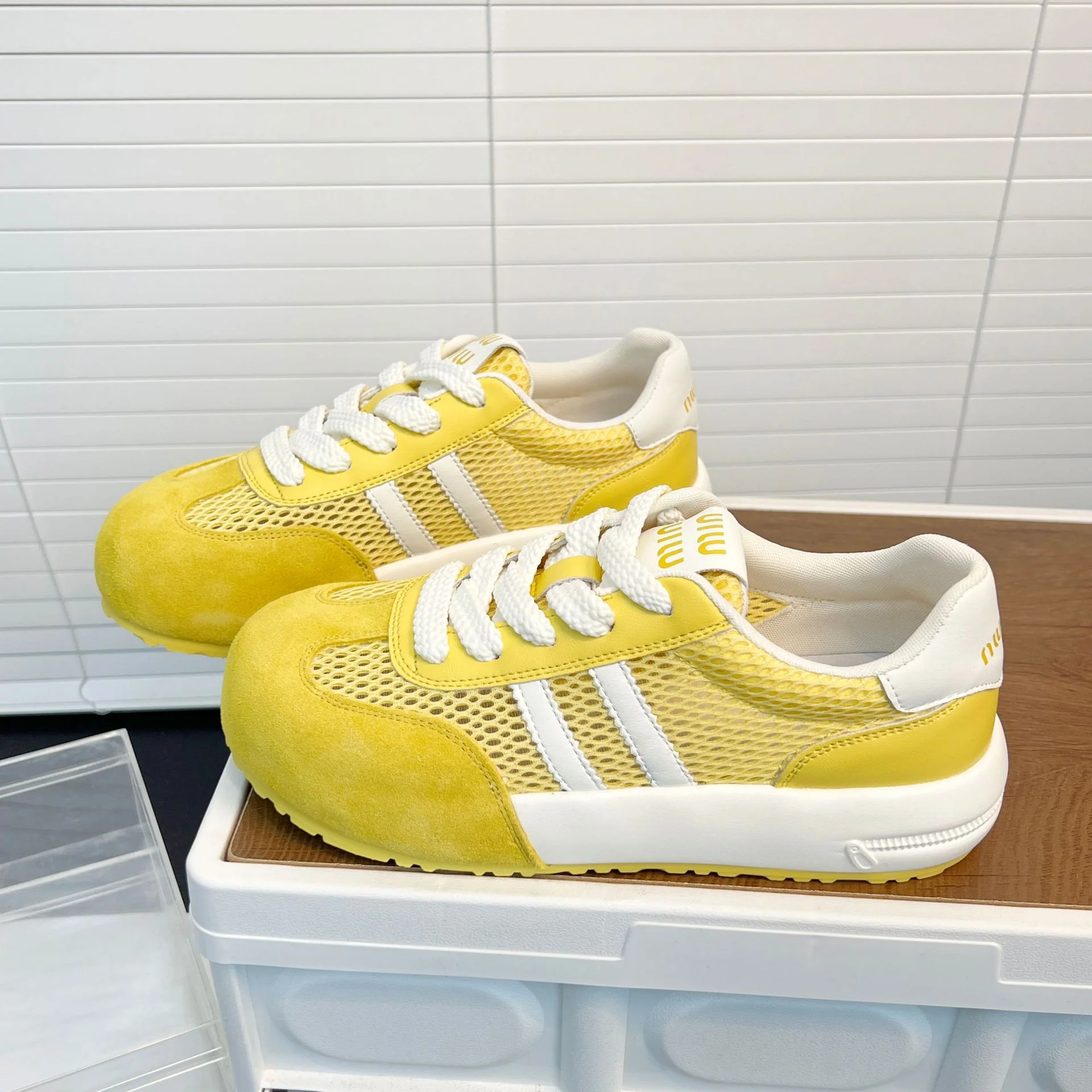 Damen Atmungsaktive Sportliche Sneakers mit innovativem Mesh- und Kunstlederdesign Heidi Mode