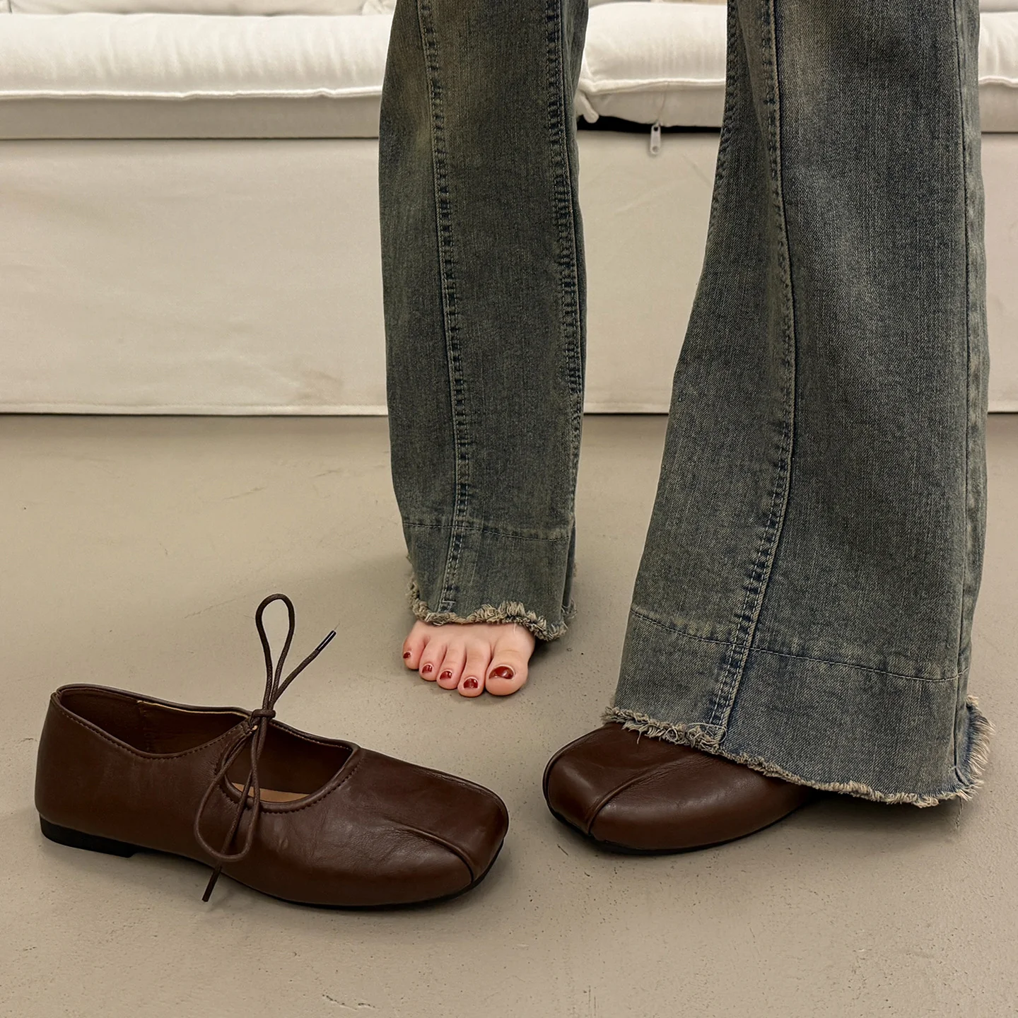 Damen Ballerina-Schuhe mit elegantem Schnürdesign und komfortablem Fußbett Heidi Mode - Image 7