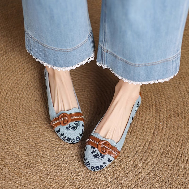 Damen Ballerina-Schuhe mit modischen Floral-Applikationen und eleganter Schnalle Heidi Mode - Image 3