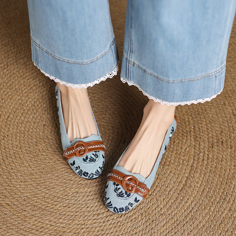 Damen Ballerina-Schuhe mit modischen Floral-Applikationen und eleganter Schnalle Heidi Mode - Image 6