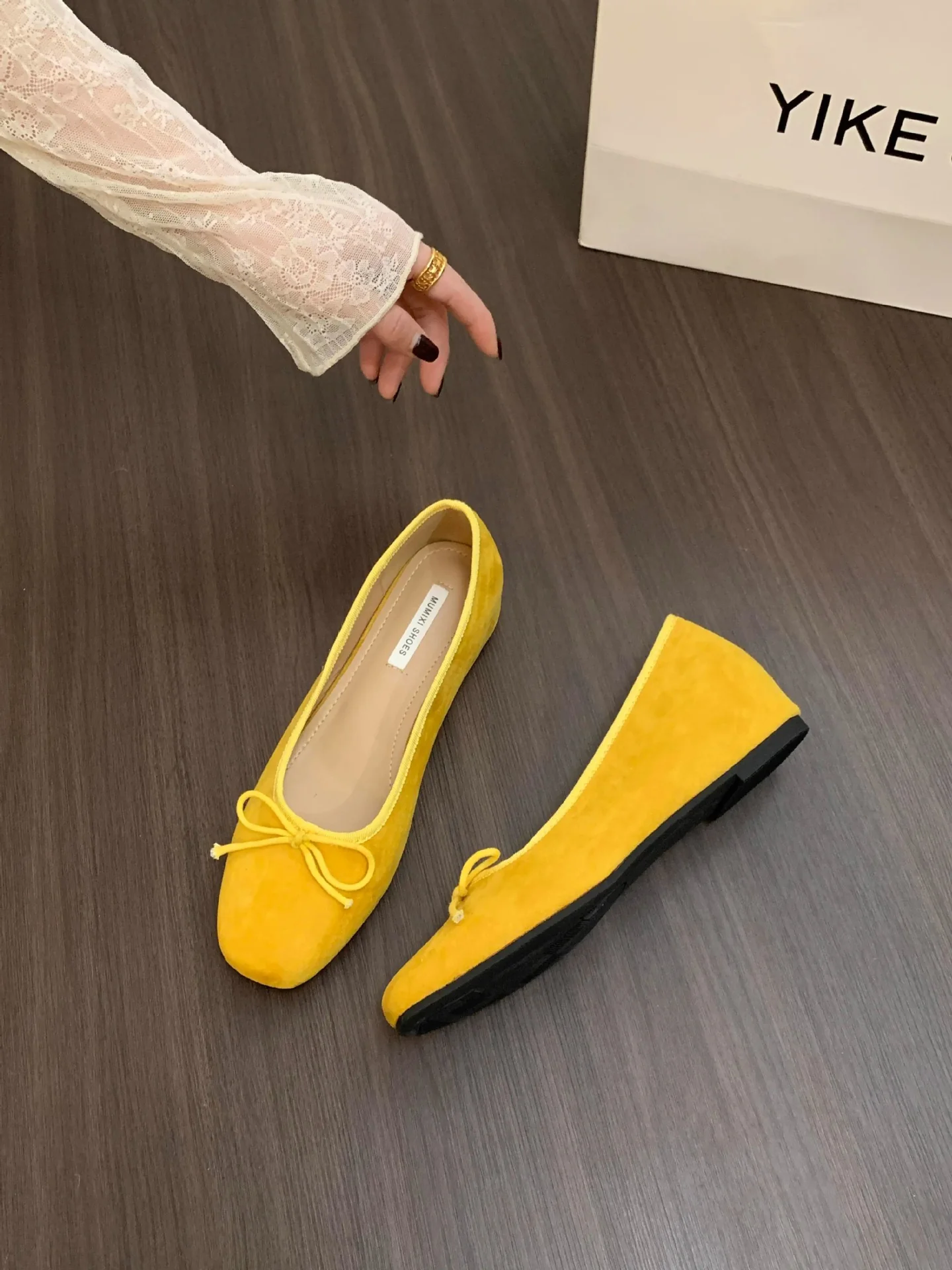 Damen Ballerinas aus hochwertigem Wildleder mit dekorativer Schleife Heidi Mode - Image 10