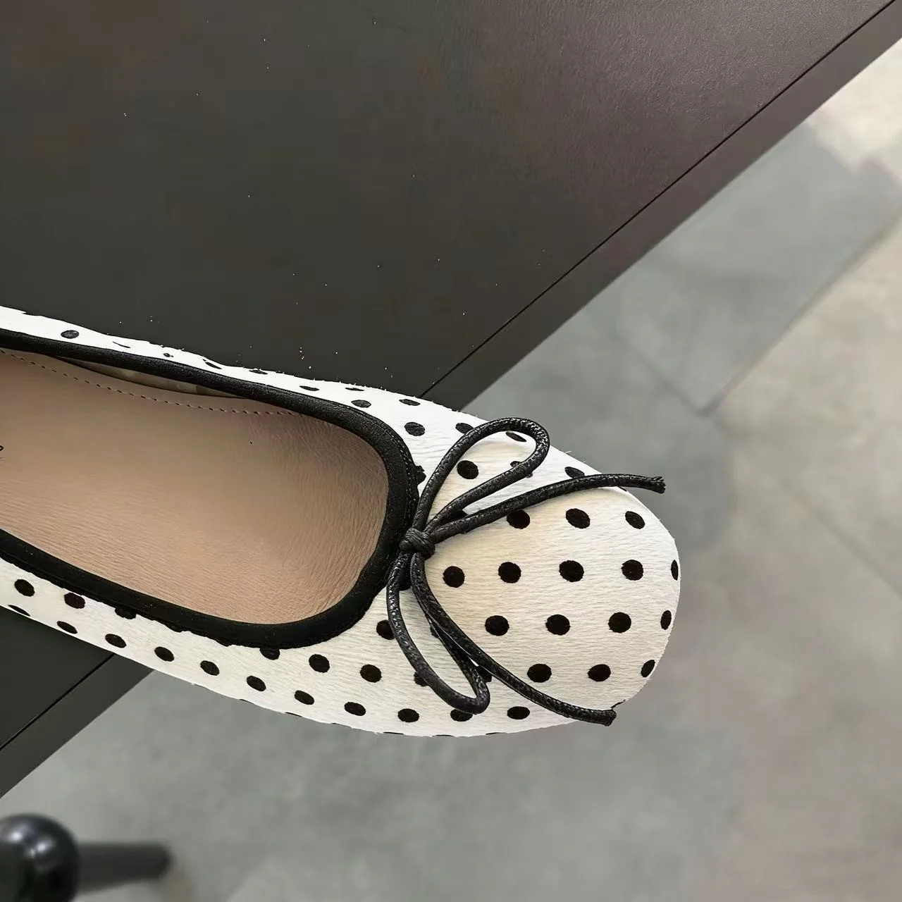 Damen Ballerinas mit dekorativem Punkten und charmantem Schleifenakzent Heidi Mode - Image 6