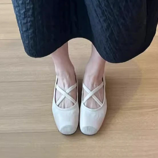 Damen Ballerinas mit elegantem Kreuzband und bequemem Fußbett Heidi Mode - Image 4