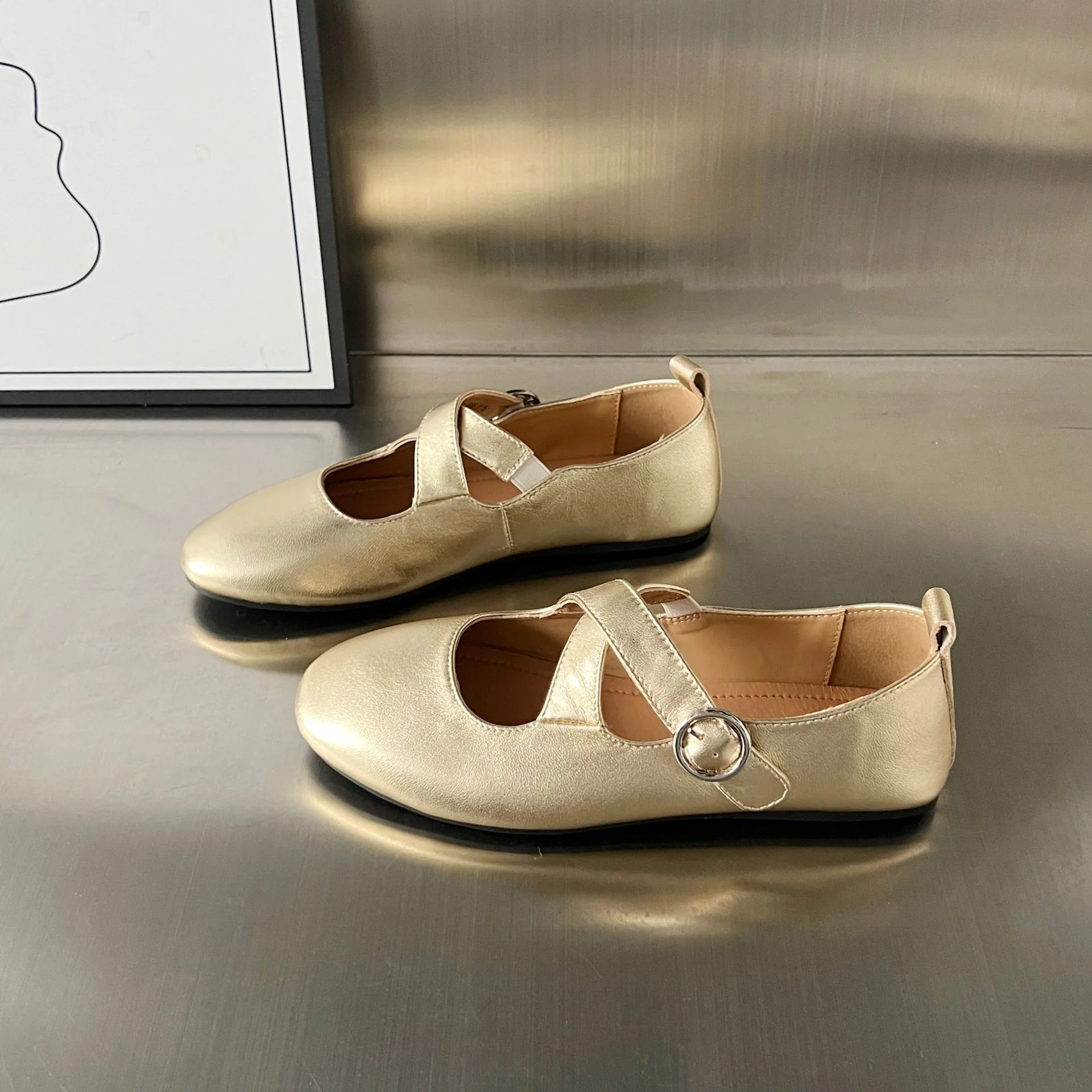 Damen Ballerinas mit elegantem Kreuzriemen und modischem Schnallenverschluss Heidi Mode - Image 6