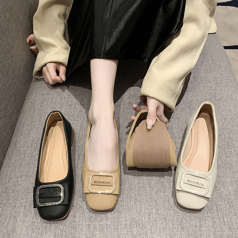 Damen Ballerinas mit elegantem Riemchen und komfortablem Fußbett Heidi Mode
