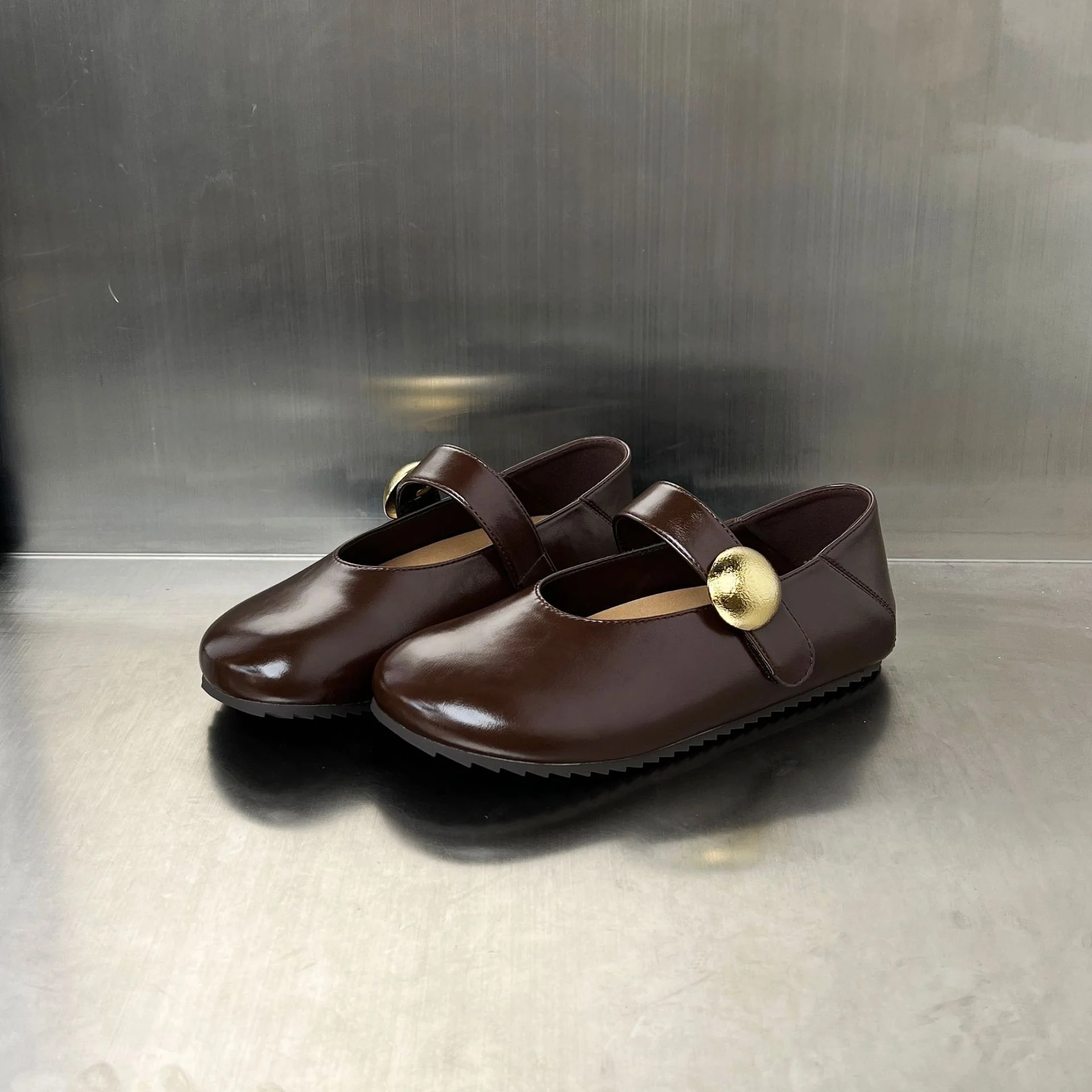 Damen Ballerinas mit elegantem Riemen und goldener Schnalle Heidi Mode - Image 4