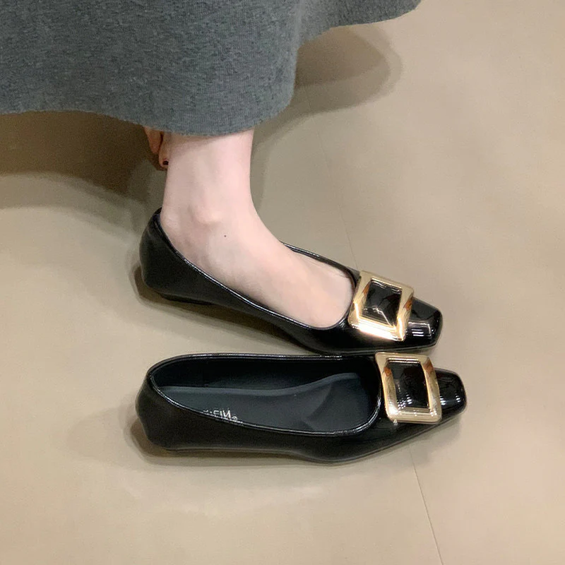Damen Ballerinas mit eleganter Schnalle und hochwertiger Lackoberfläche Heidi Mode - Image 6