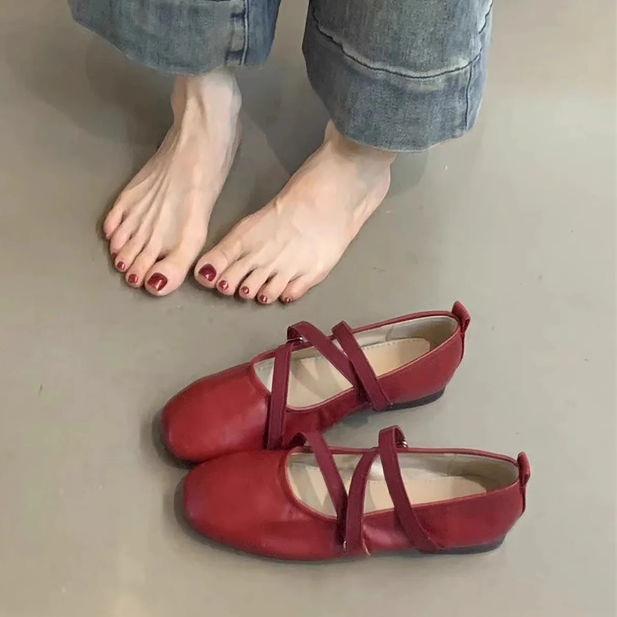 Damen Ballerinas mit modischem Riemen und komfortablem Fußbett Heidi Mode