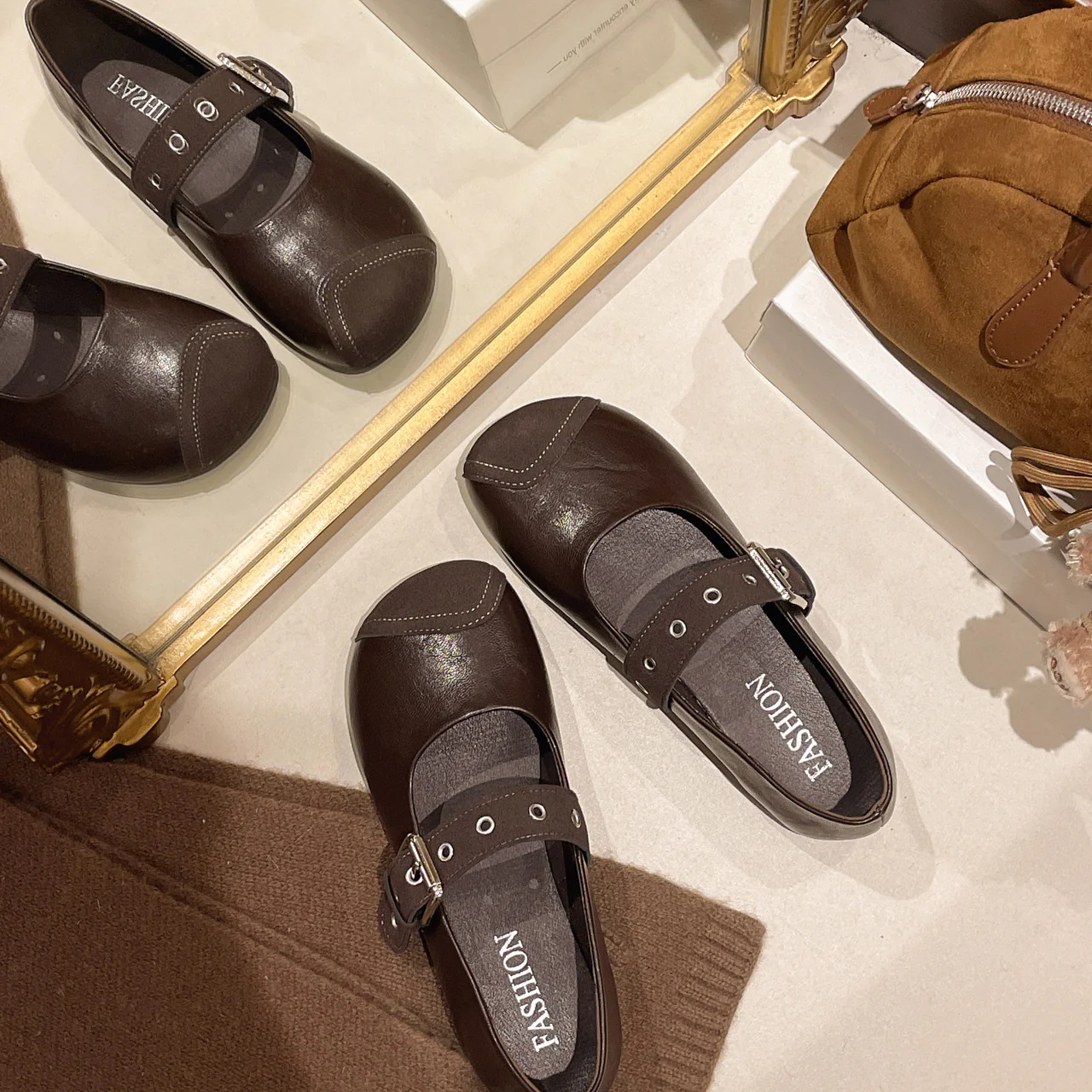 Damen Ballerinas mit verstellbarem Riemen und komfortabler Fußbettgestaltung Heidi Mode - Image 2