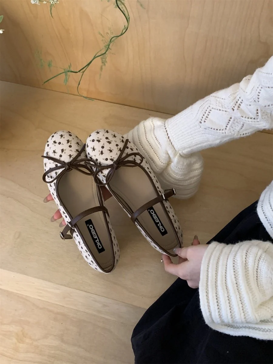 Damen Ballerinas mit zartem Riemchen und Blumenmuster Heidi Mode - Image 9