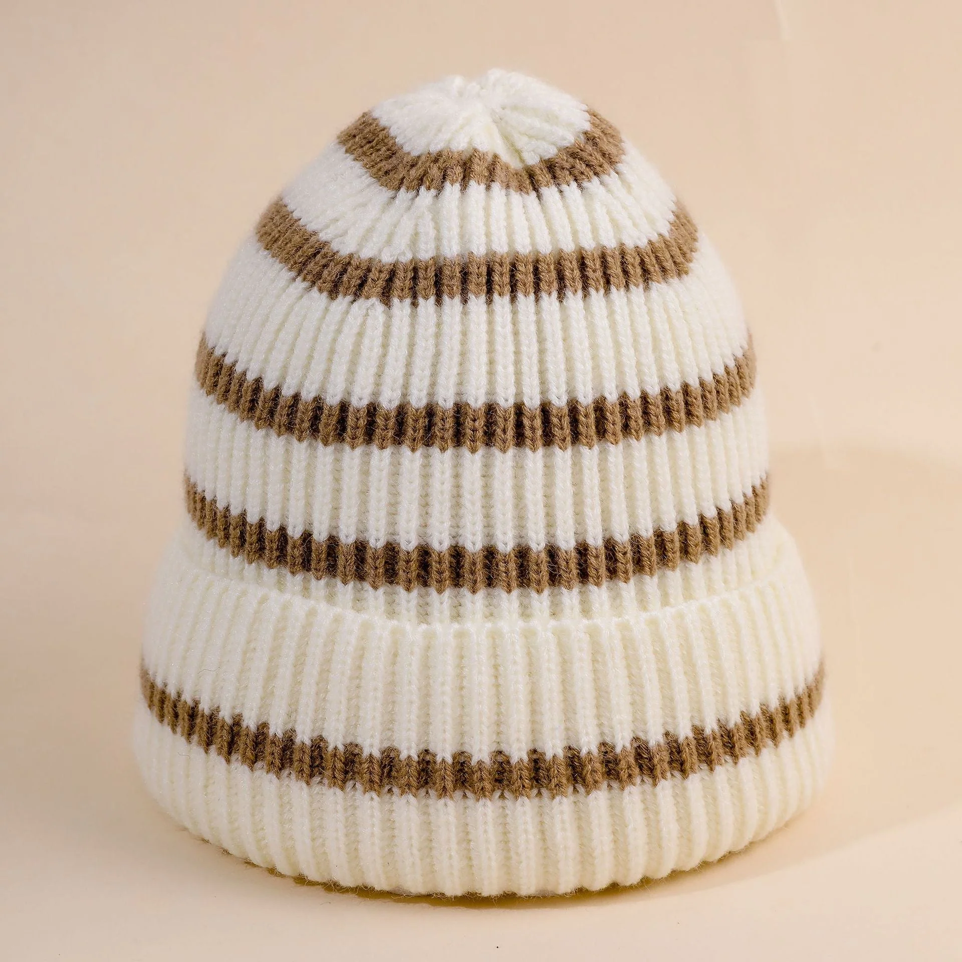 Damen Beanie-Mütze mit Gestreiftem Design und Weichem Innenfutter Heidi-Mode