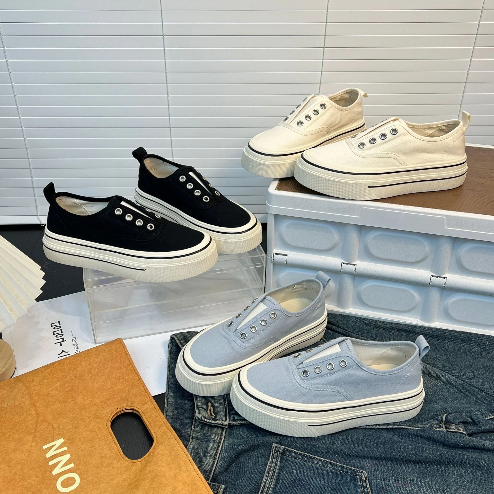 Damen bequeme Canvas Sneaker mit trendigem Plateau Heidi Mode - Image 4