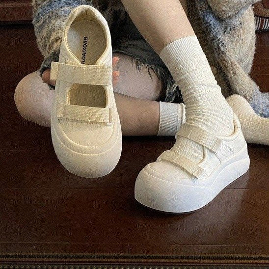 Damen Bequeme Plateau-Sneaker mit verstellbarem Klettverschluss Heidi Mode - Image 2