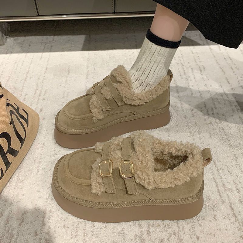 Damen bequeme Platformsneaker mit modischem Flauscheinsatz und elegantem Doppelklettverschluss Heidi Mode - Image 6