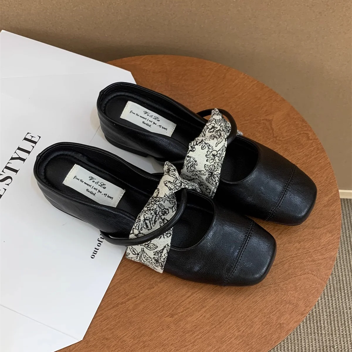 Damen Bequeme Slingback-Schuhe mit floralem Riemen Heidi Mode - Image 7