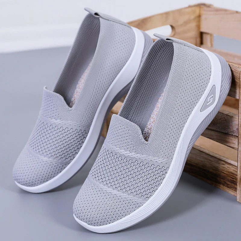 Damen Bequeme Slip-On Freizeitschuhe mit luftdurchlässigem Strickoberteil Heidi Mode - Image 2