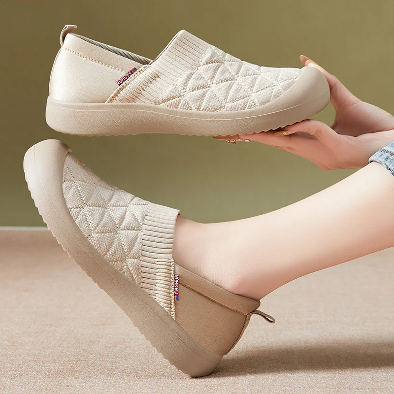 Damen Bequeme Slip-On Freizeitschuhe mit strukturiertem Obermaterial Heidi Mode