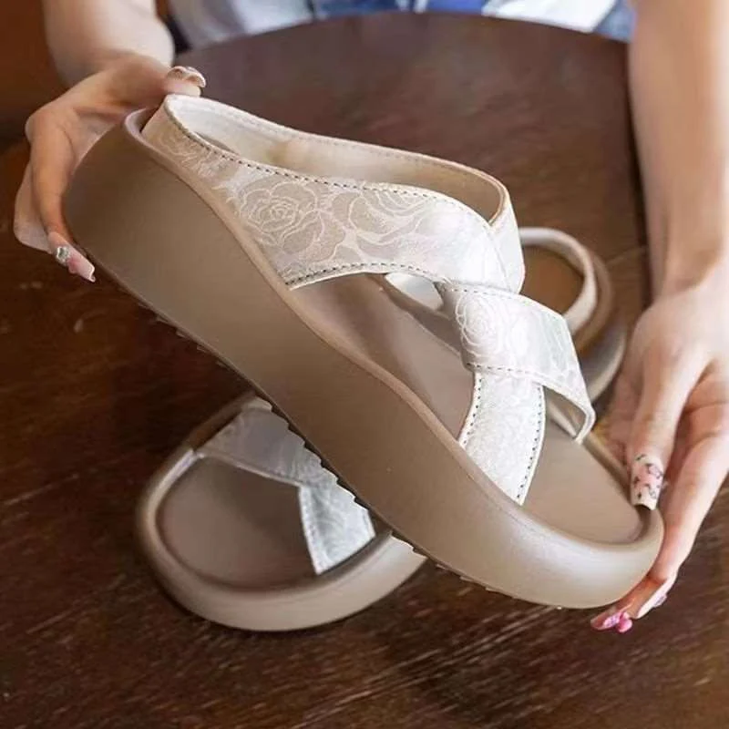 Damen Bequeme Slip-On Sandalen mit modischem Querriemen und rutschfester Sohle Heidi Mode - Image 4