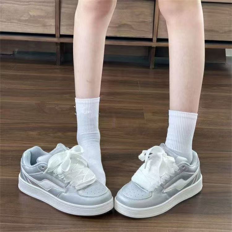 Damen Bequeme Sneaker mit modernem Obermaterial und gepolsterter Sohle Heidi Mode - Image 5