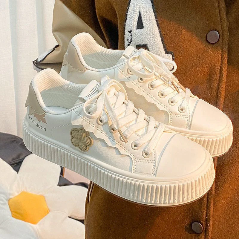 Damen Bequeme Sneakers mit verspieltem Design und komfortabler Sohle Heidi Mode - Image 6
