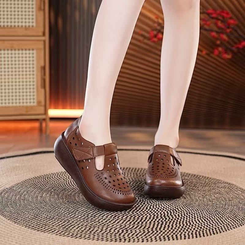 Damen Bequeme und atmungsaktive Mokassins mit praktischer Schnalle Heidi Mode - Image 9