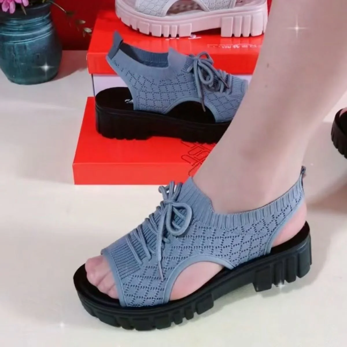 Damen Bequeme und leichte Sandalen mit elastischem Riemen und rutschfester Sohle Heidi Mode