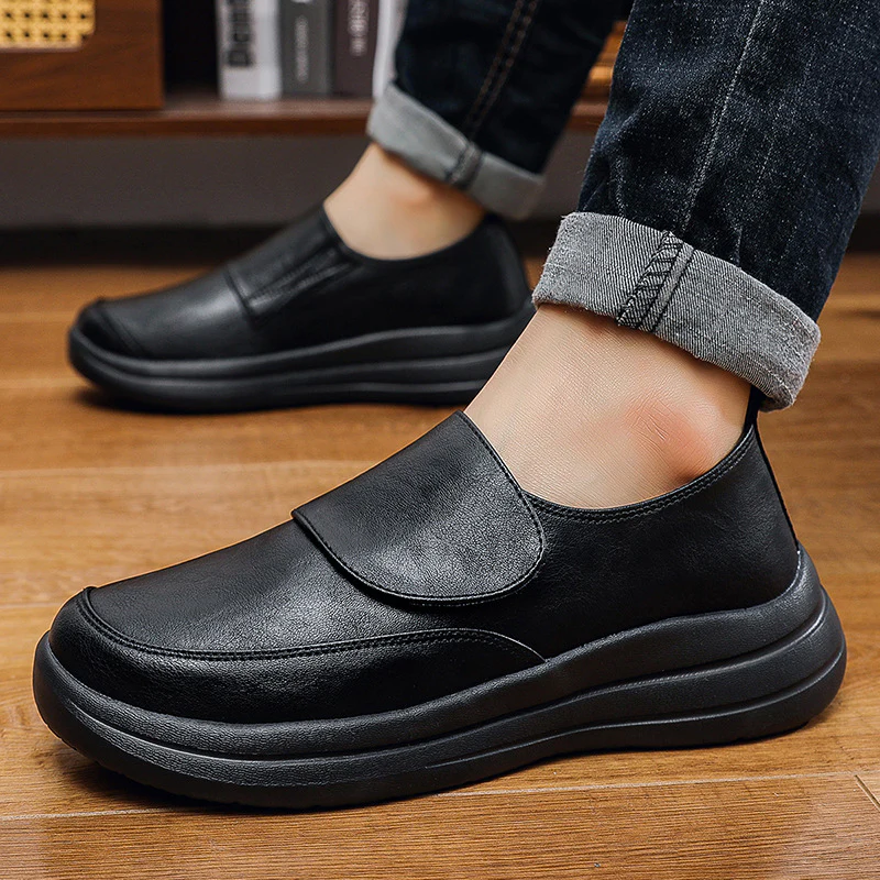 Damen Bequeme und modische Clogs mit verstellbarem Klettverschluss Heidi Mode - Image 3