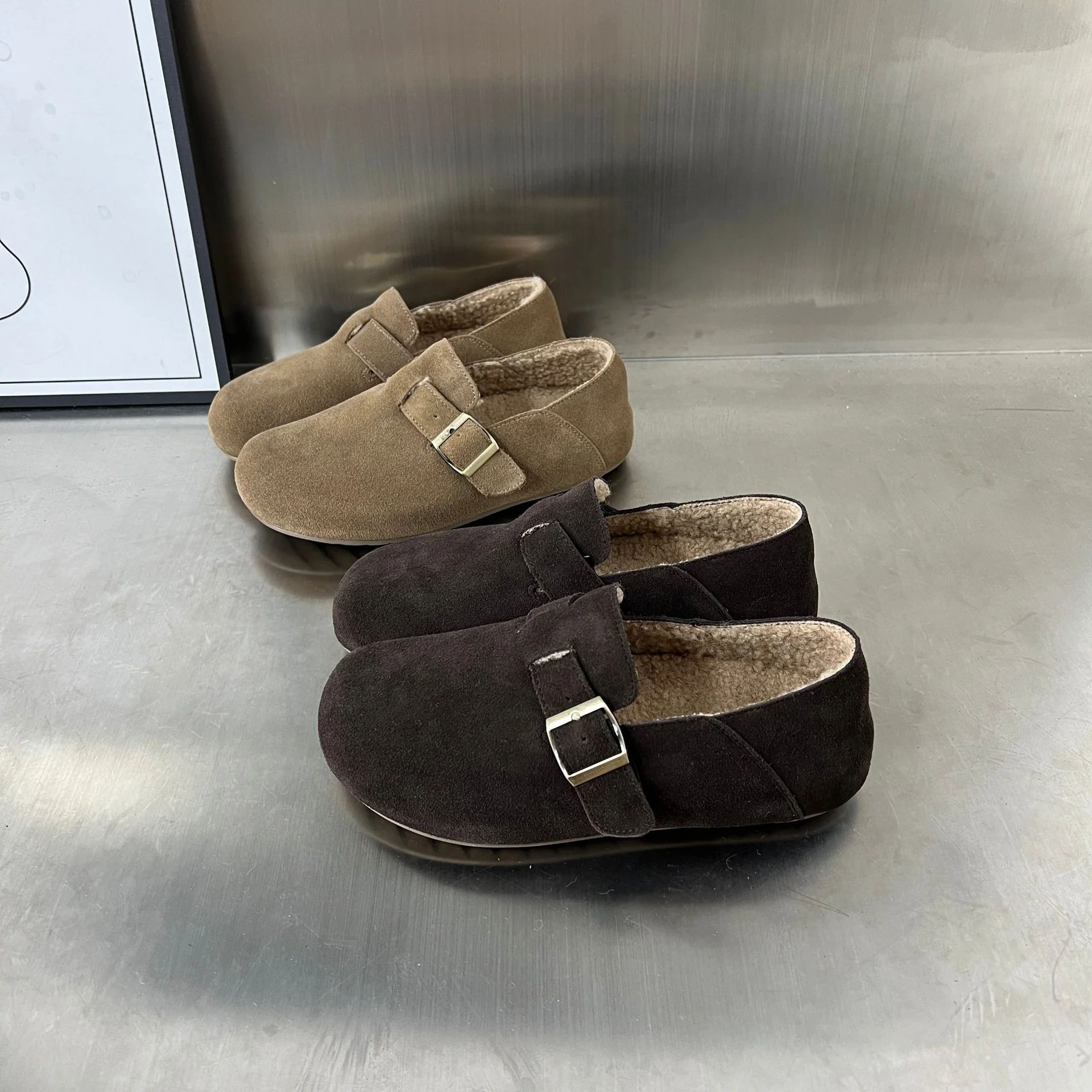Damen Bequeme und warme Hausschuhe aus hochwertigem Wildleder mit ergonomischem Fußbett Heidi Mode - Image 3