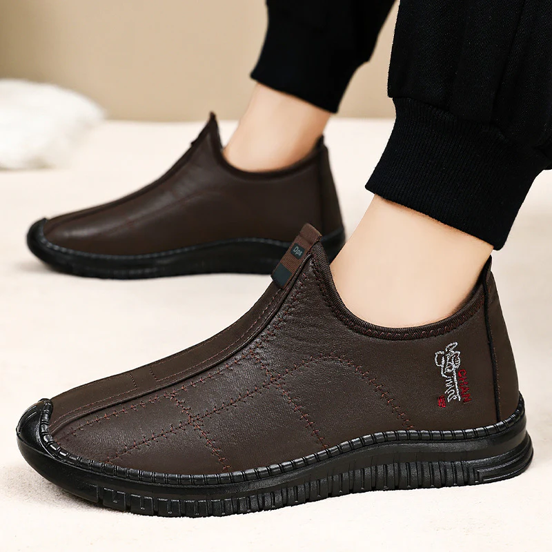 Damen Bequeme und warme Lederhausschuhe mit rutschfester Sohle Heidi Mode - Image 3
