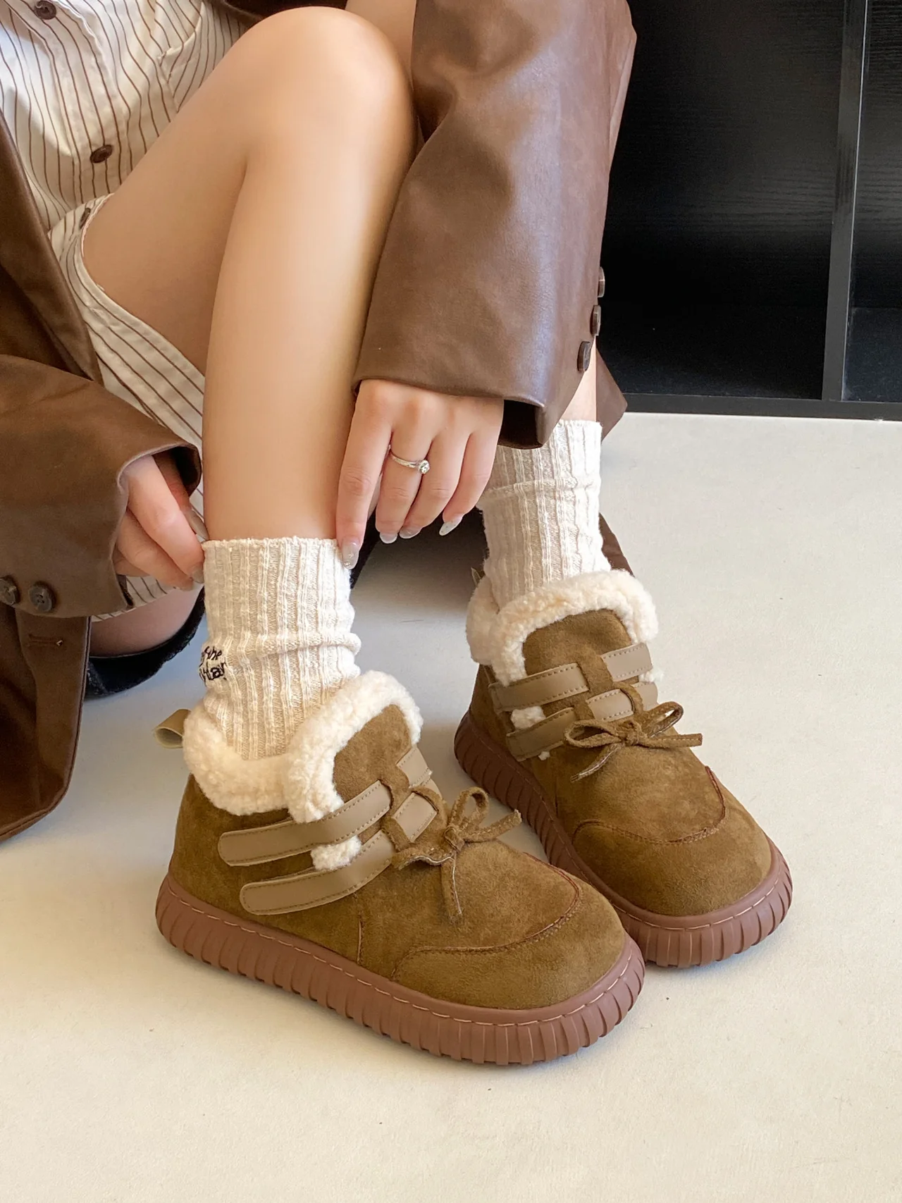 Damen Bequeme Winterboots mit weichem Kunstfellkragen und rutschfester Sohle Heidi Mode - Image 6