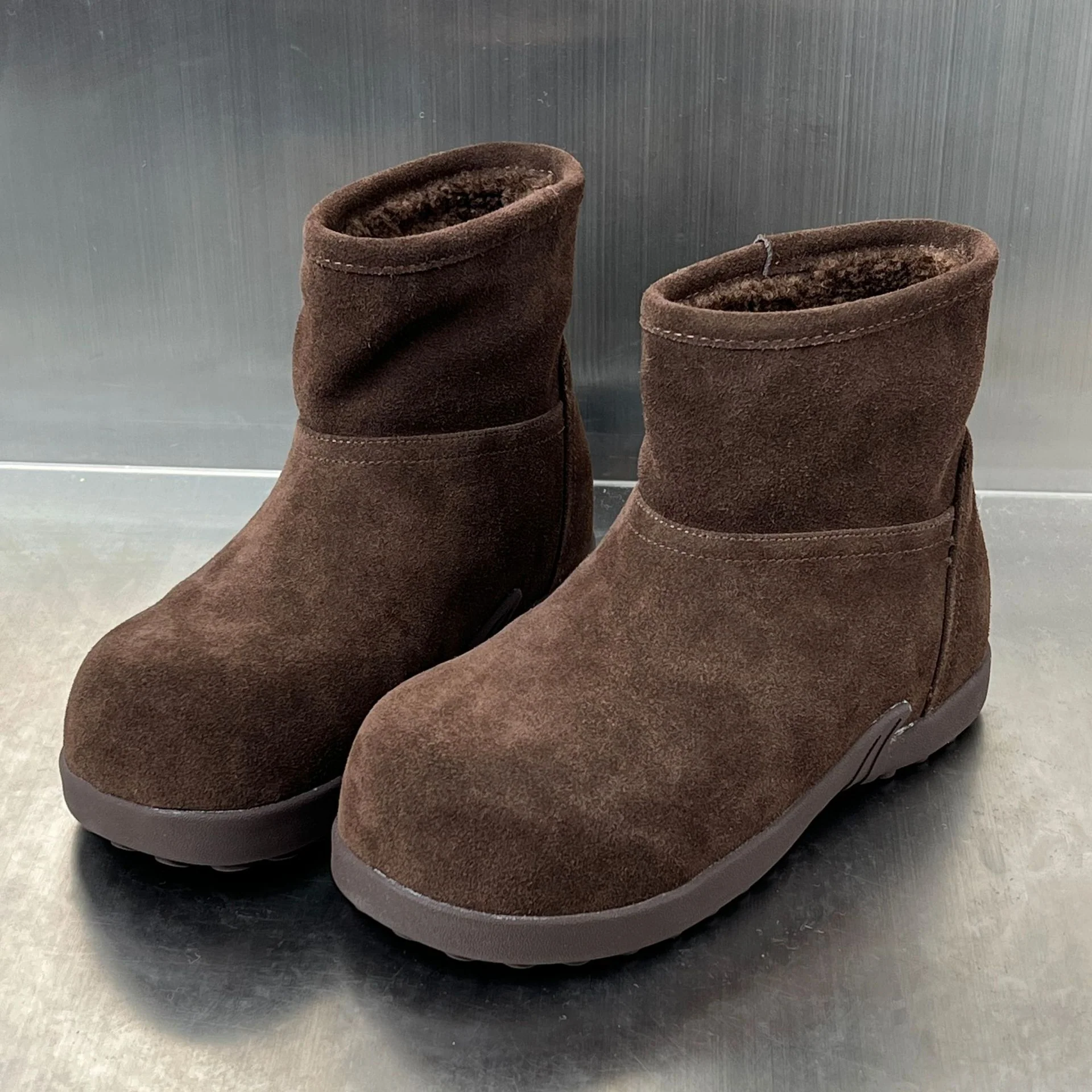 Damen Bequeme Winterstiefel aus hochwertigem Wildleder mit kuscheligem Innenfutter Heidi Mode - Image 6