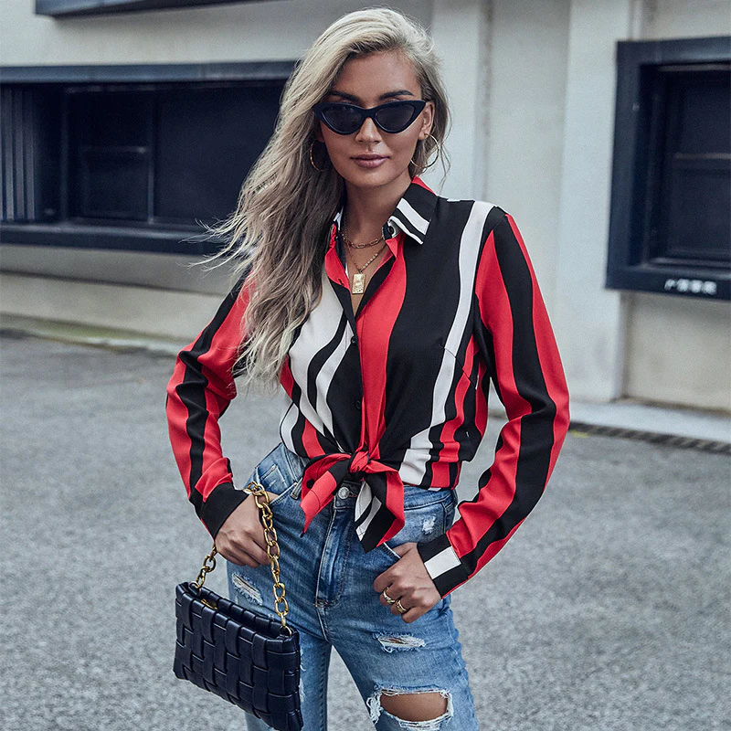 Damen Bluse im modernen Wellenmuster mit knöpfbarer Front und langen Ärmeln Heidi-Mode - Image 3