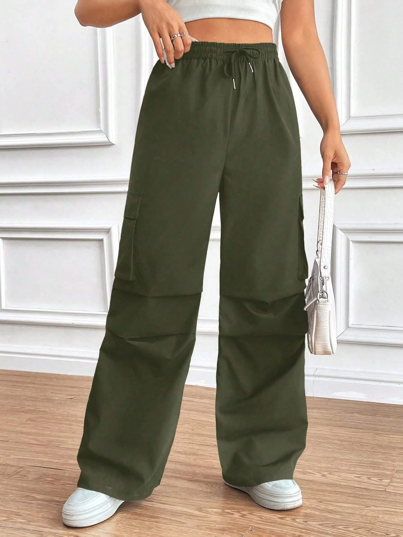 Damen Cargo-Hose mit Hochmodernem Schnitt und Praktischen Taschen Heidi-Mode - Image 11