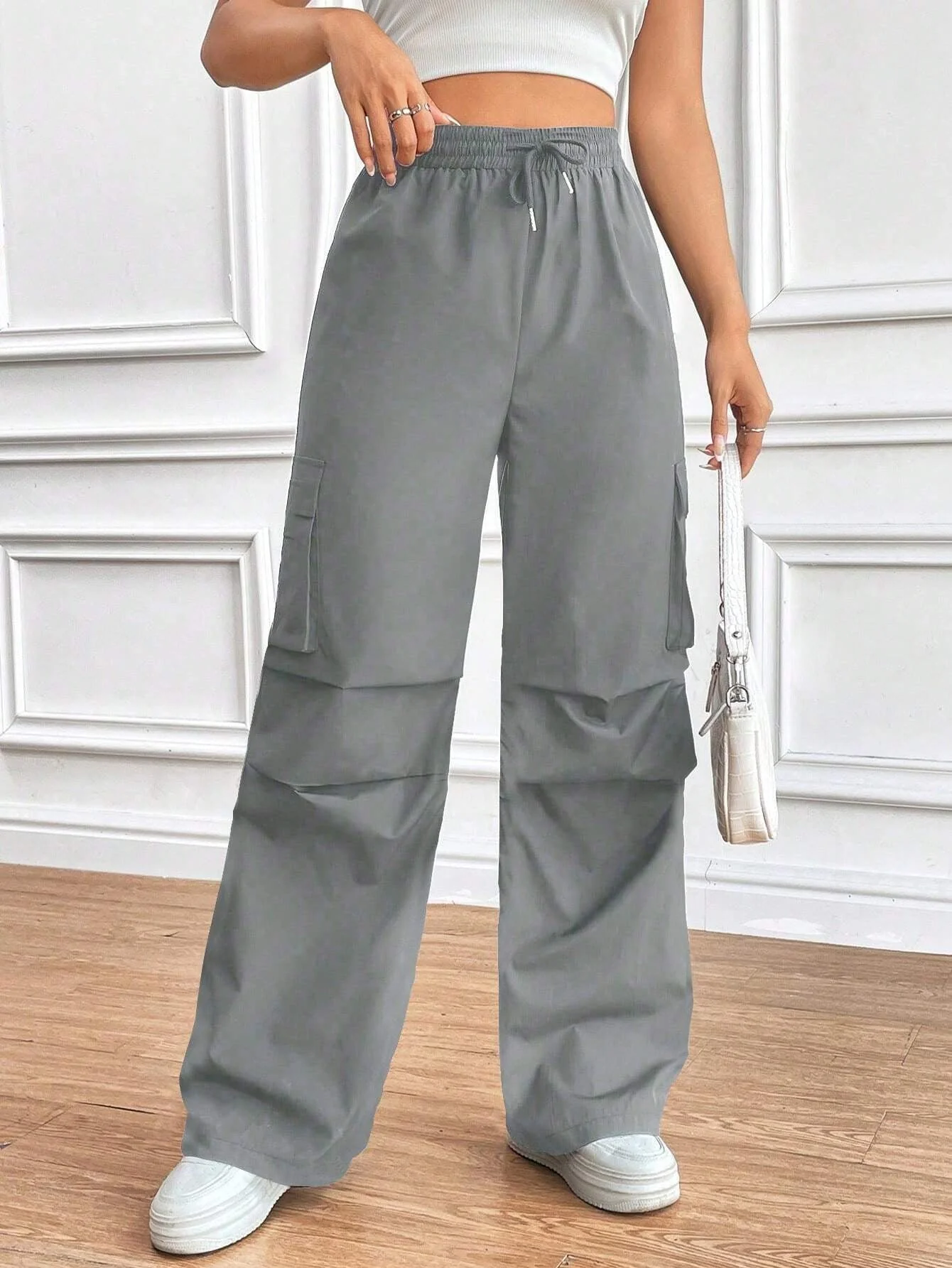 Damen Cargo-Hose mit Hochmodernem Schnitt und Praktischen Taschen Heidi-Mode - Image 8
