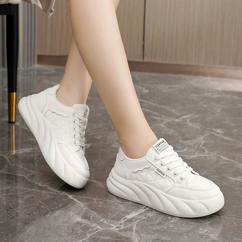 Damen Chunky Fashion Sneakers mit atmungsaktivem Mesh und dämpfender Sohle Heidi Mode - Image 4