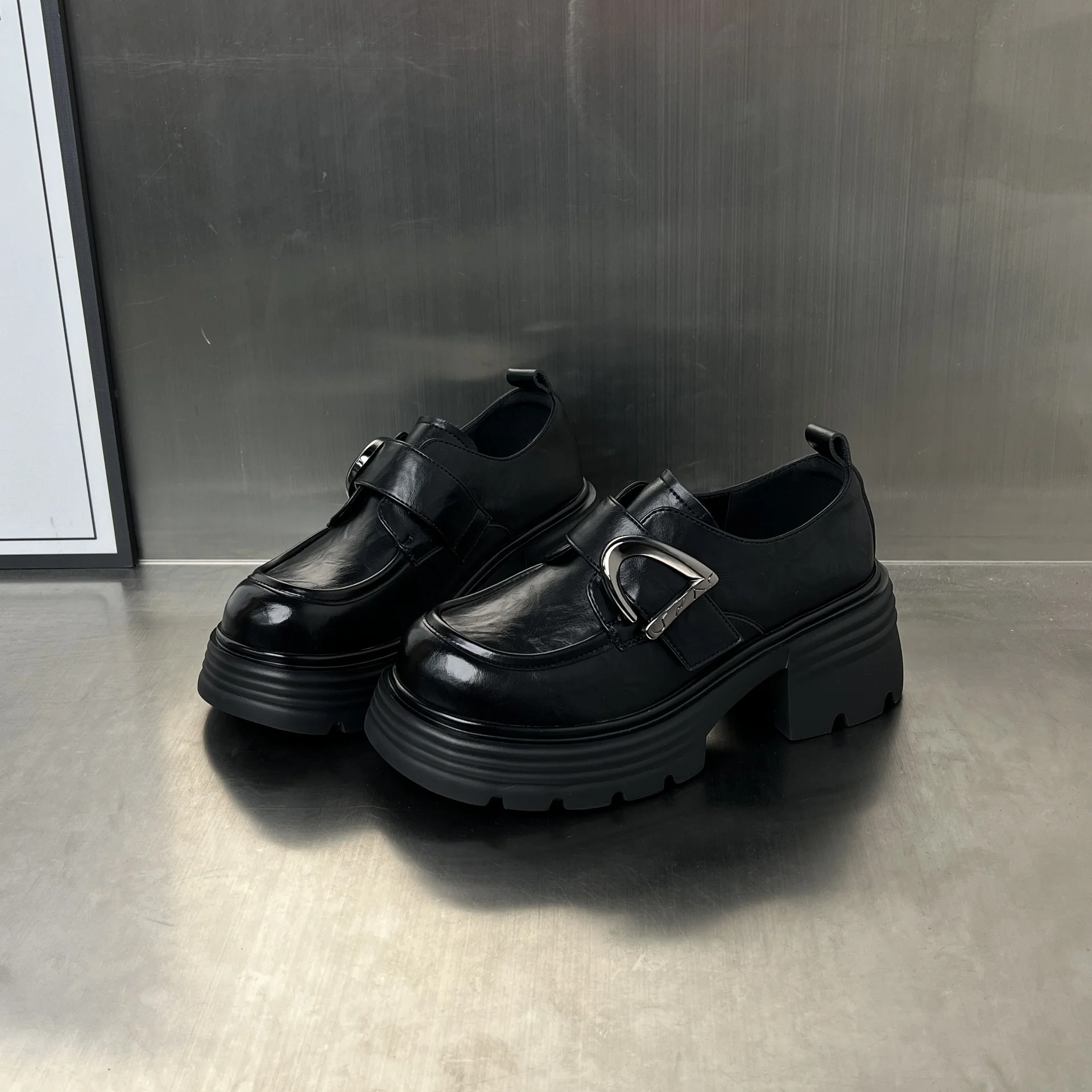 Damen Chunky Loafers mit dekorativem Schnallenverschluss Heidi Mode