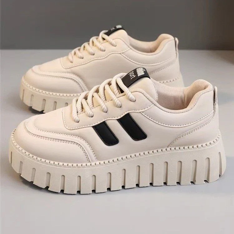 Damen Chunky-Sneaker mit innovativer Sohlenstruktur und atmungsaktiver Oberfläche Heidi Mode - Image 3