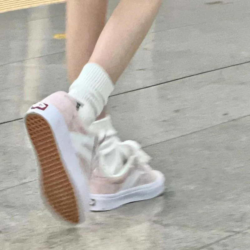 Damen Chunky Sneaker mit verstärkter Sohle und bequemer Innensohle Heidi Mode - Image 4