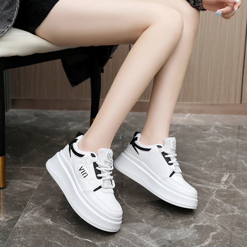Damen Chunky Sneakers mit ergonomischem Design und atmungsaktiver Laufsohle Heidi Mode - Image 3